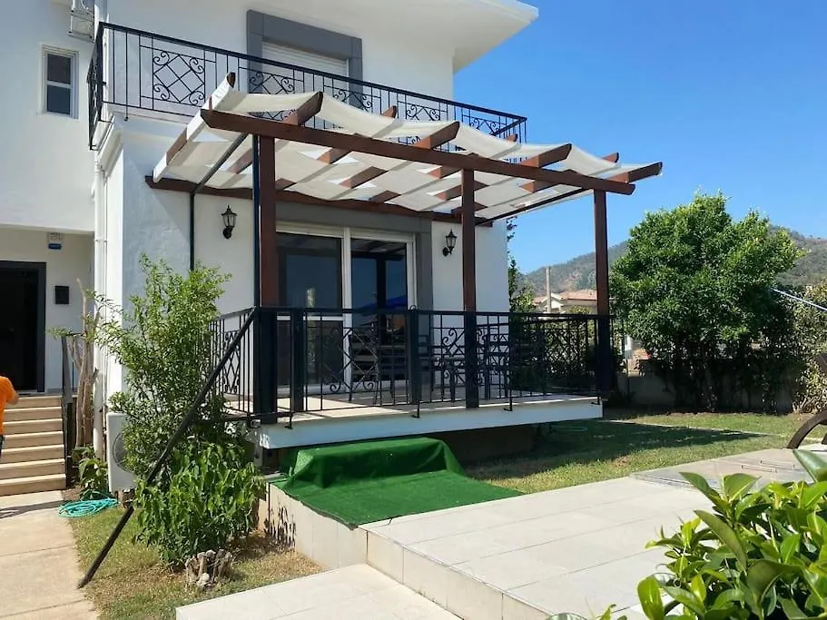 Marmaris'Te Oezel Havuzlu Villa Turkey